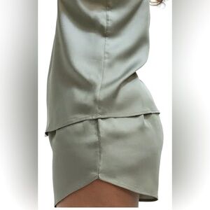 Ettitude Sateen Shortie Moss. Size L. 100% Bamboo